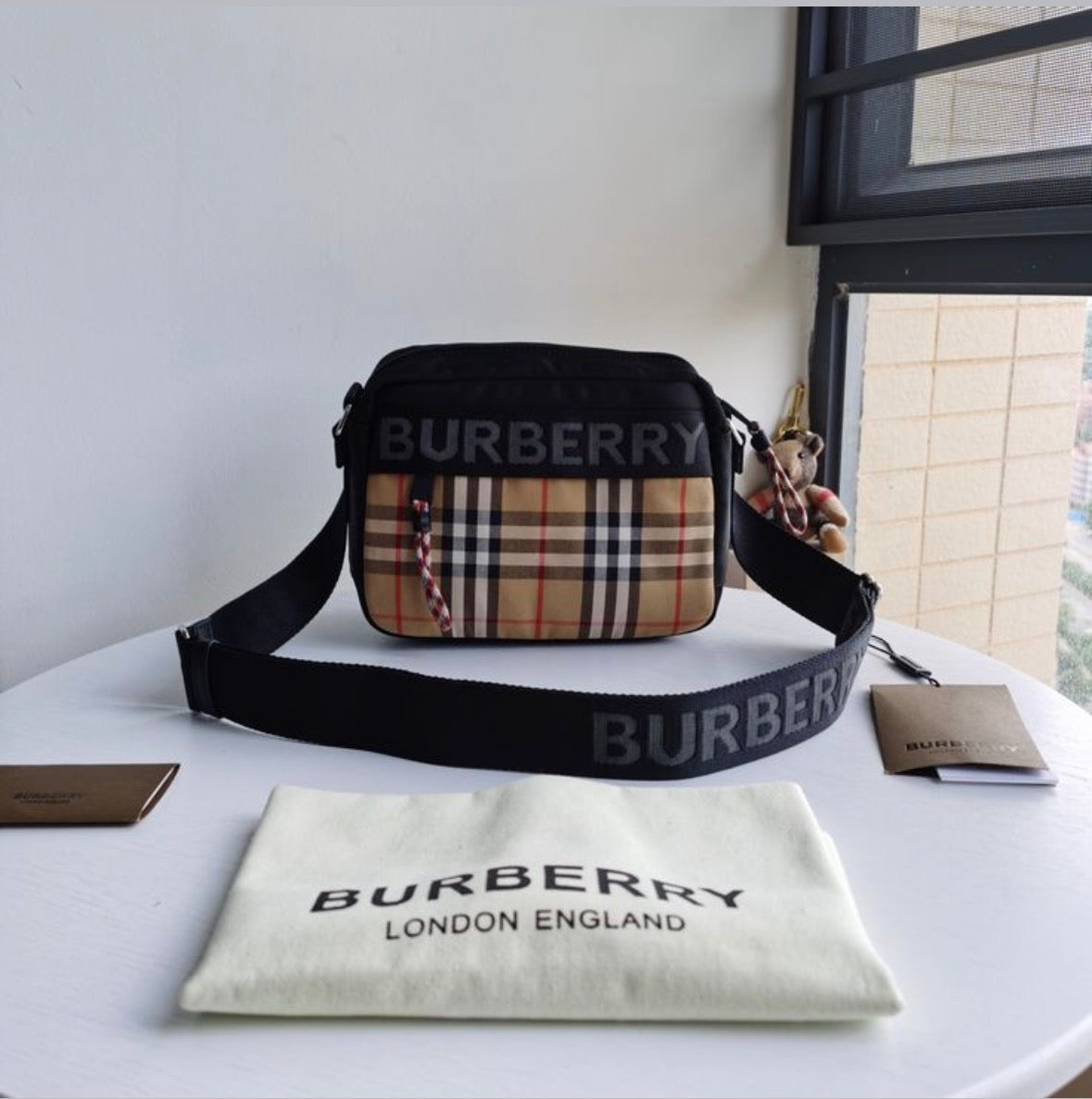 Sacoche Burberry bandoulière - Beige Check & Noir