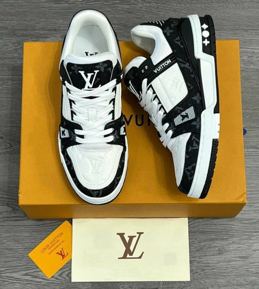 Louis Vuitton - Trainer Noir & Blanc édition Monogram