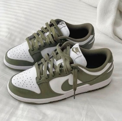 Nike Dunk Low - Medium Olive